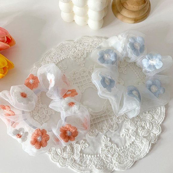 Lagom Studio Accessories - 🌼Embroidery Floral Hair Tie Scrunchie